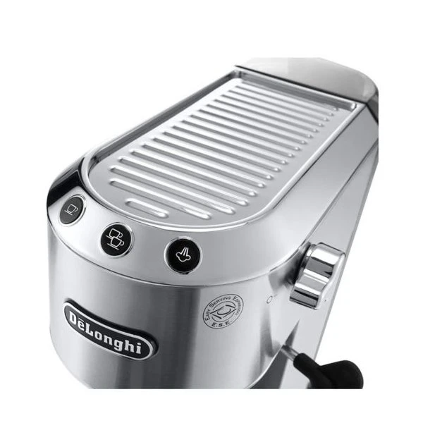 قهوهساز دلونگی مدل ec685، با فیلتر دائمی، دارای کف ساز شیر، سیستم گرم کردن فنجان و صفحه گرم نگهدارنده قهوه